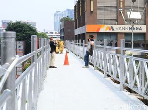 Apa Sudah Banyak yang Foto-foto atau Selfie di JPO Sudirman?