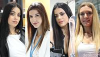 Model Cantik di Pameran EICMA Milan