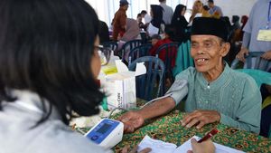 Pemeriksaan Kesehatan Gratis untuk Warga Tapos