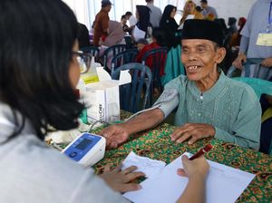 Pemeriksaan Kesehatan Gratis untuk Warga Tapos