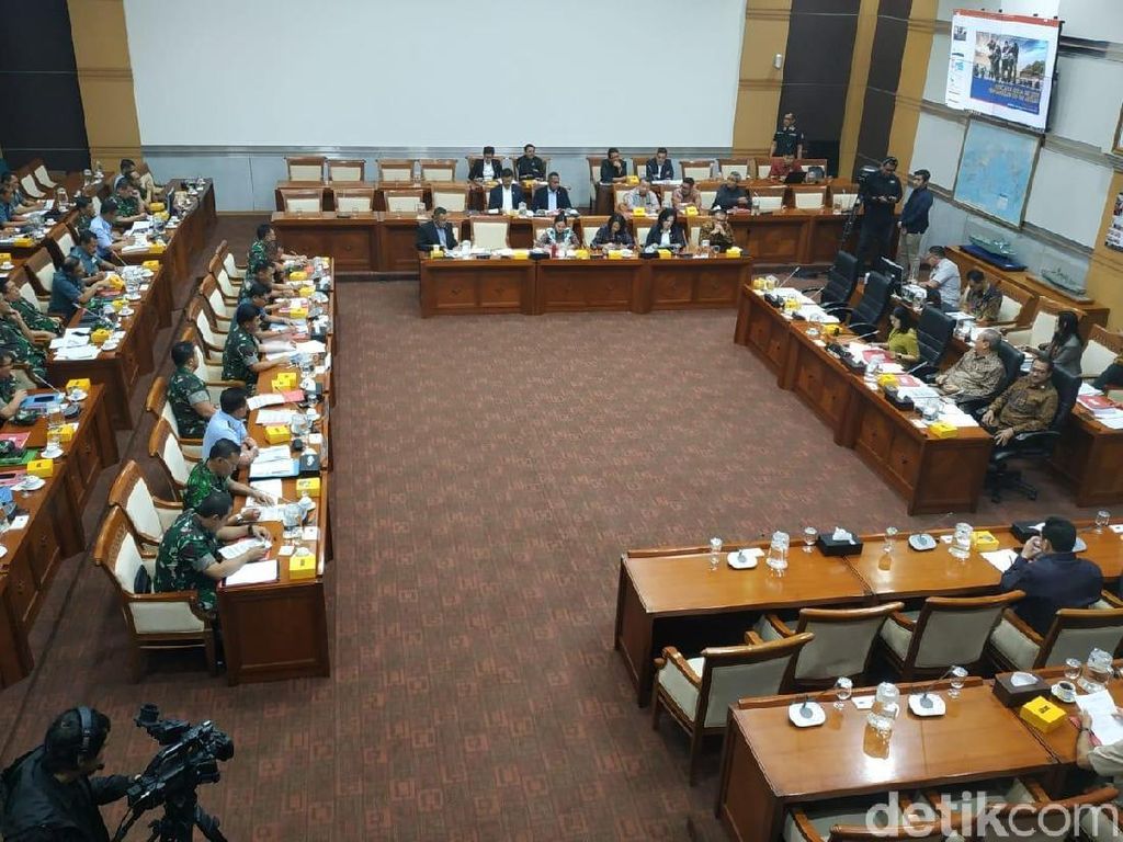 Panglima TNI Rapat Bersama DPR, Bahas Pemindahan Ibu Kota Panglima TNI Rapat Bersama DPR, Bahas Pemindahan Ibu Kota