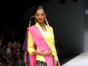 Cerita yang Tak Terungkap di Balik Tagar Kampanye Kebaya Goes To UNESCO