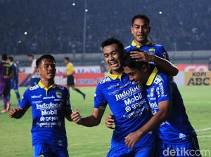 Atasi PSIS, Performa Persib Belum Puaskan Robert Alberts