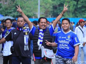Bobotoh Melepas Rindu dengan Persib