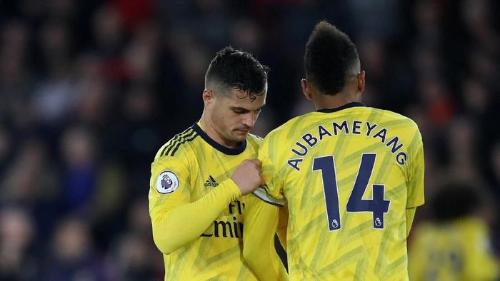 Granit Xhaka bukan lagi kapten Arsenal dan digantikan Aubameyang (Action Images via Reuters/Carl Recine) Granit Xhaka bukan lagi kapten Arsenal dan digantikan Aubameyang (Action Images via Reuters/Carl Recine)