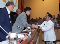 Tito Ikut Ratas Kabinet, Komisi II Tunda Raker Bahas Pilkada