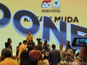 Jokowi-Maruf Amin Hadiri HUT Ke-55 Golkar