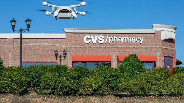 Di luar negeri, layanan pengiriman obat dengan drone sudah mulai diterapkan.