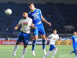 Memasuki babak kedua, PSIS berhasil menyamakan kedudukan lewat Bruno Silva.
