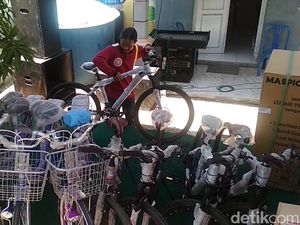 Nyoblos Pilkades di Rembang, Dapat Door Prize Total Rp 50 Juta