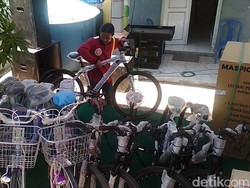 Nyoblos Pilkades di Rembang, Dapat Door Prize Total Rp 50 Juta