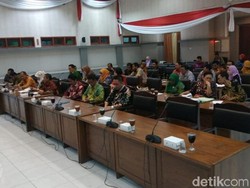 Dewan Tuding Gedung SDN Gentong yang Ambruk karena Kesalahan Konstruksi