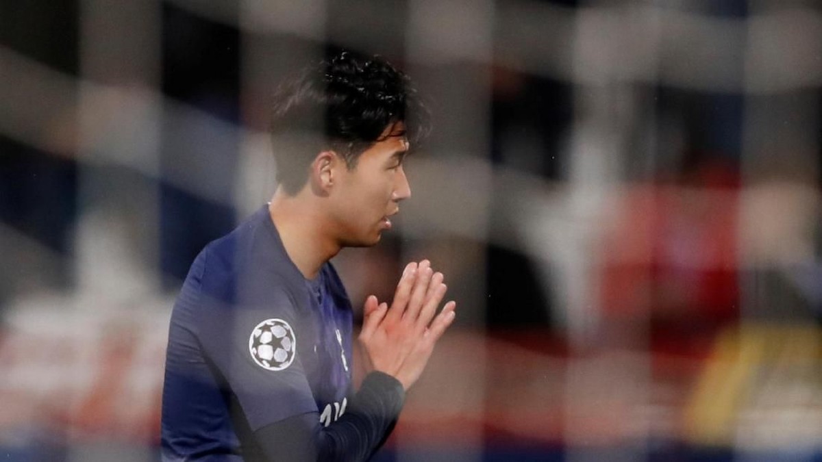 Son Heung-Min dedikasikan gol untuk Andre Gomes (Action Images via Reuters/Andrew Boyers)