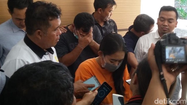 Kasus Bu Guru Ajak Siswi Threesome, Komisi Pendidikan DPR Syok Kasus Bu Guru Ajak Siswi Threesome, Komisi Pendidikan DPR Syok