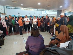 Penerbangan Sriwijaya Air Padang-Jakarta Batal, Penumpang Sempat Ricuh