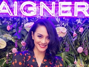 Gaya Pevita Pearce Hingga Ririn Ekawati di Pembukaan Butik Aigner PIM 2