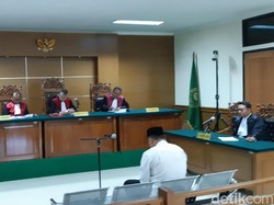 Eks Ketua KONI Kota Tangerang Dituntut 6,5 Tahun Bui