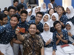 Wali Kota Semarang Boyong Komika ke SMAN 3 Buat Motivasi Siswa