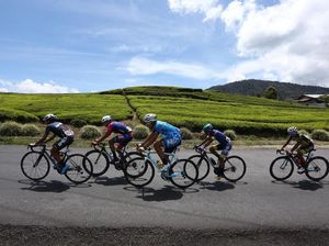 Pebalap Australia Jesse Ewart Juara Umum Tour de Singkarak Pebalap Australia Jesse Ewart Juara Umum Tour de Singkarak