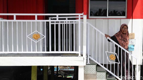 Mengunjungi Rumah Merah Putih di Perbatasan Indonesia