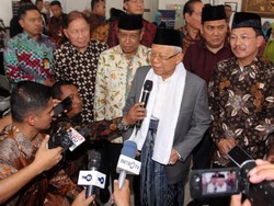 Pukul Bedug, Maruf Amin Buka Festival Ekonomi Syariah