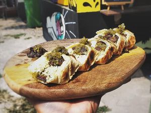 Nasi Padang Burito, Sensasi Baru Cara Makan Nasi Padang yang Praktis