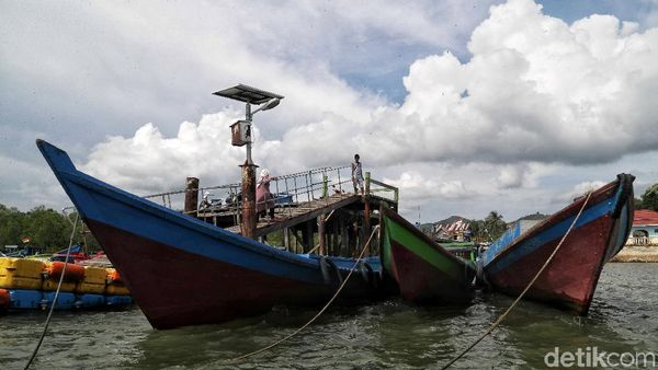 Menjelajah Pulau Terdepan Indonesia di Utara Kalimantan