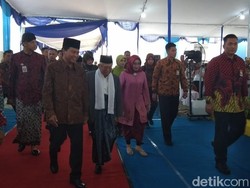 Resmikan Rumah Sakit di Magelang, Wapres Maruf Disambut Musik Angklung