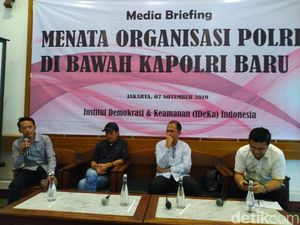 Kapolri Idham Dinilai Akan Hadapi Banyak Tantangan: Terorisme-Gesekan Publik Kapolri Idham Dinilai Akan Hadapi Banyak Tantangan: Terorisme-Gesekan Publik