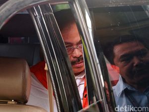 Pemeriksaan Gubernur Nonaktif Nurdin Basirun Pemeriksaan Gubernur Nonaktif Nurdin Basirun