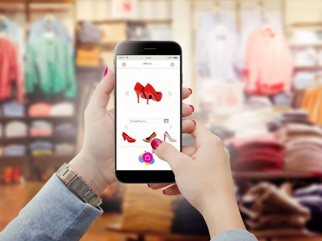 Survei: Tokopedia dan Shopee Adu Kuat Mendominasi Survei: Tokopedia dan Shopee Adu Kuat Mendominasi