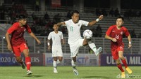 Gol pertama Indonesia dibukukan oleh Bagas Kaffa pada menit ke-24. Dia meneruskan umpan David Maulana. Fajar Fathur Rachman menggandakan keunggulan Indonesia pada menit ke-30, umpan Mochammad Supriadi yang menjadi awalnya.