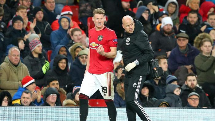 Scott McTominay mengalami cedera pergelangan kaki. (Foto: Alex Livesey/Getty Images) Scott McTominay mengalami cedera pergelangan kaki. (Foto: Alex Livesey/Getty Images)