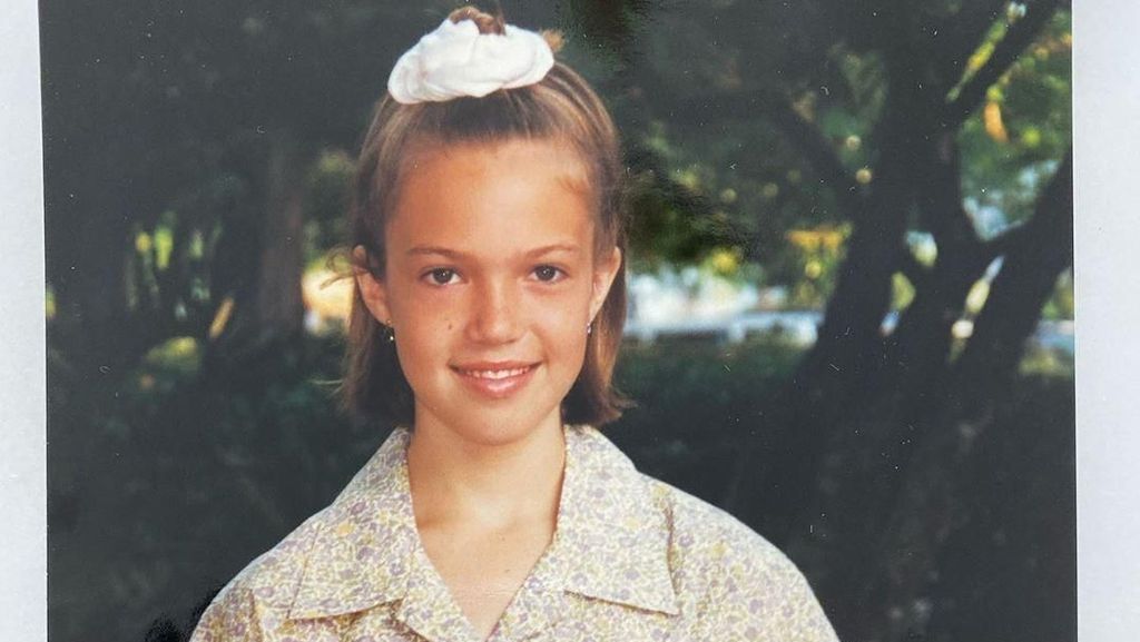 Throwback! Potret Wajah Gemas Para Selebriti Waktu Kecil dan Remaja Throwback! Potret Wajah Gemas Para Selebriti Waktu Kecil dan Remaja