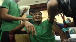 Ragam Ekspresi Kocak Timnas U-23 Saat Suntik Vaksin
