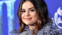 Gaya Selena Gomez Hingga Kristen Bell, Bak Princess di Premier Frozen 2