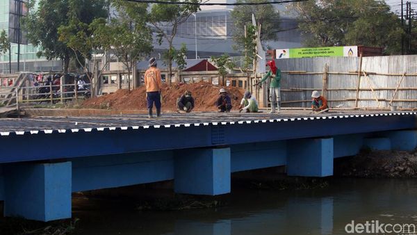 Pembangunan Jembatan di Kawasan Kalimalang Terus Dikebut