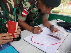 Orang RI di Kawasan Ini Pakai Paspor Khusus untuk ke Malaysia