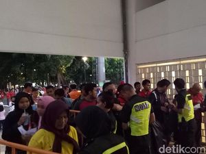 Hong Kong Vs Timnas U-19 Tak Sepi Penonton Hong Kong Vs Timnas U-19 Tak Sepi Penonton