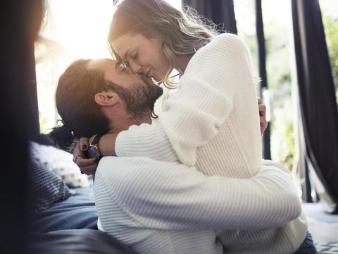 4 Fantasi Seks Tak Teruga yang Banyak Diidamkan Wanita