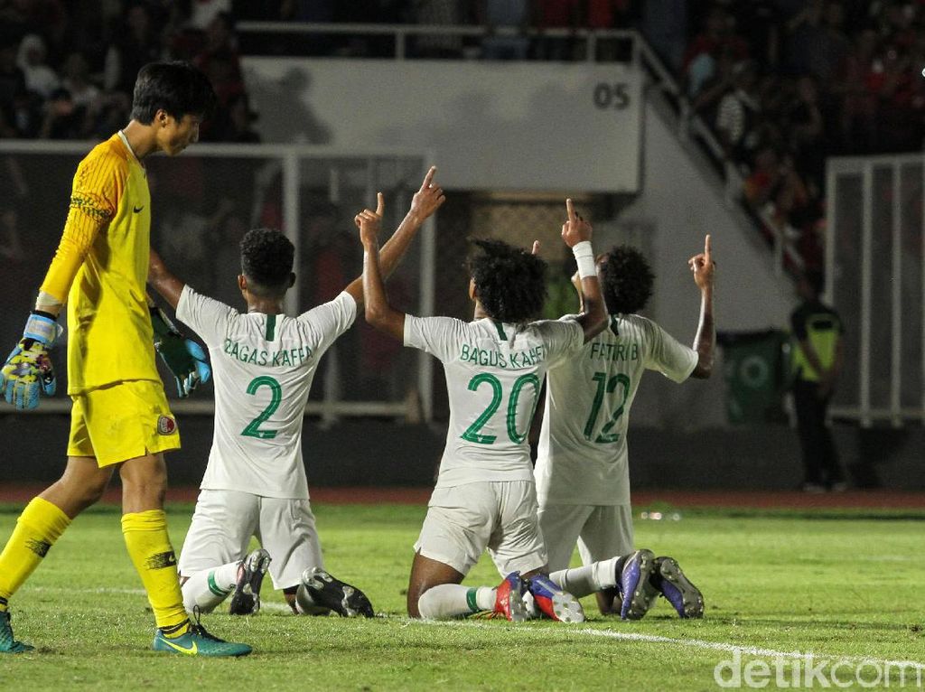 Video 4 Gol Timnas U-19 saat Menggasak Hongkong Video 4 Gol Timnas U-19 saat Menggasak Hongkong