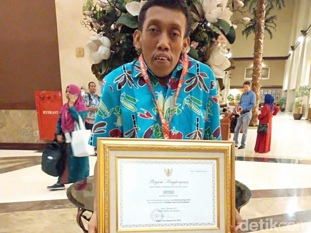 10 Tahun Kelola PAUD Mandiri, Difabel Blora Terima Penghargaan Mendikbud 10 Tahun Kelola PAUD Mandiri, Difabel Blora Terima Penghargaan Mendikbud