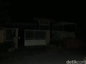 Listrik Padam Imbas Angin Kencang, Bojonegoro Bak Kota Mati