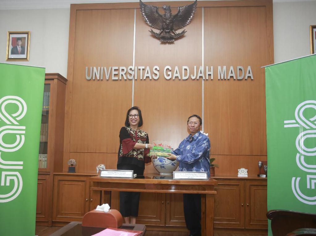 Grab Gandeng UGM Siapkan SDM Unggul untuk Industri 4.0 Grab Gandeng UGM Siapkan SDM Unggul untuk Industri 4.0