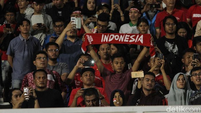 Suporter timnas Indonesia digarapkan jaga sikap di Malaysia. (Foto: Rifkianto Nugroho / detiksport) Suporter timnas Indonesia digarapkan jaga sikap di Malaysia. (Foto: Rifkianto Nugroho / detiksport)