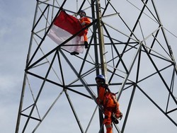 Aksi Para Srikandi PLN Menjaga Pasokan Listrik di Aceh