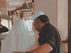 Dikenal Tegas dan Galak, Video Ayah Nangis Saat Ijab Kabul Putrinya Viral