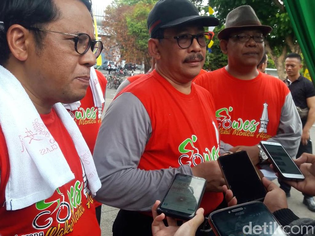Kata Wamenag Soal Kelanjutan Kasus Akun Twitternya yang Diretas Kata Wamenag Soal Kelanjutan Kasus Akun Twitternya yang Diretas