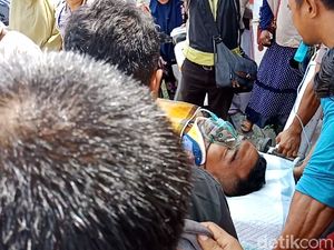 Polisi Sirenja yang Tertembak Dibawa ke Makassar untuk Perawatan Intensif Polisi Sirenja yang Tertembak Dibawa ke Makassar untuk Perawatan Intensif