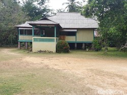 Karimunbesar, Pulau di Perbatasan yang Dihuni 25 Suku Berbeda